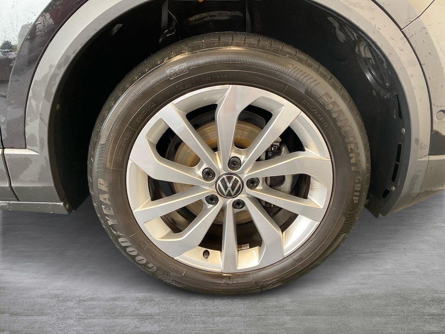 Used Volkswagen T-Roc 2023 for sale - 76719395: Photo 6