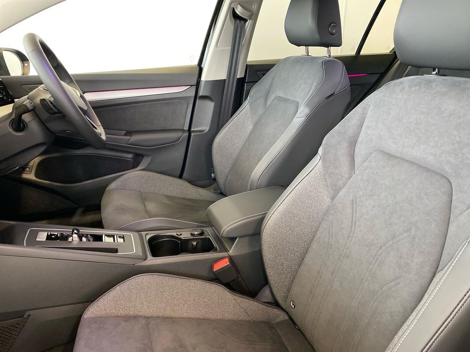 Used Volkswagen Golf 2025 for sale - 77729968: Photo 39