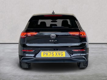 Used Volkswagen Golf 2025 for sale - 77729968: Photo