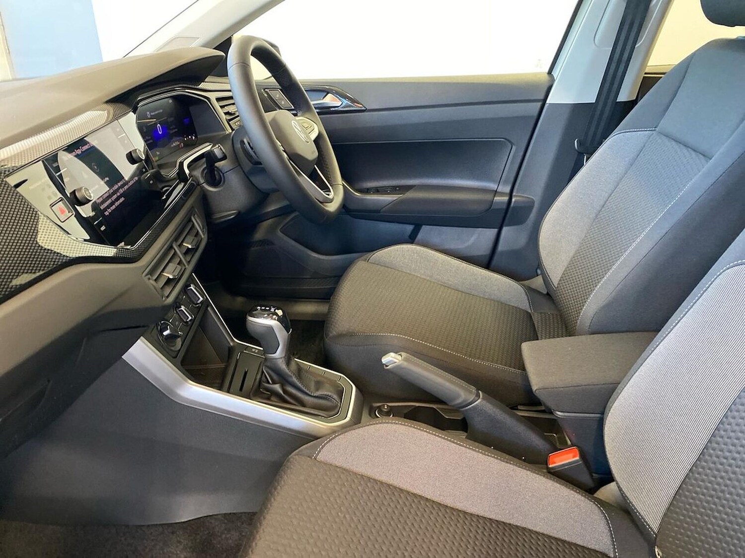 Used Volkswagen Polo 2025 for sale - 77488743: Photo 39