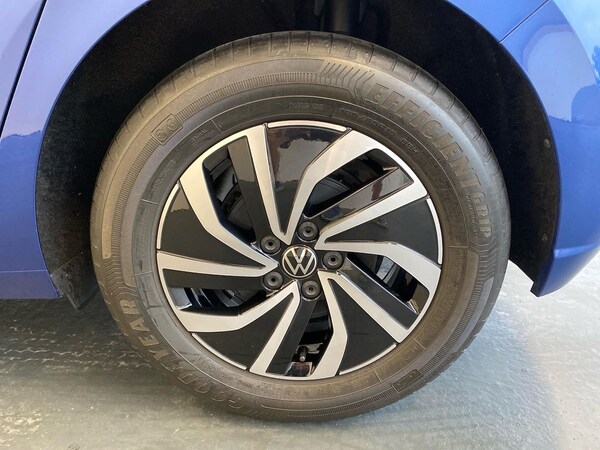 Used Volkswagen Polo 2023 for sale - 76310163: Photo 6