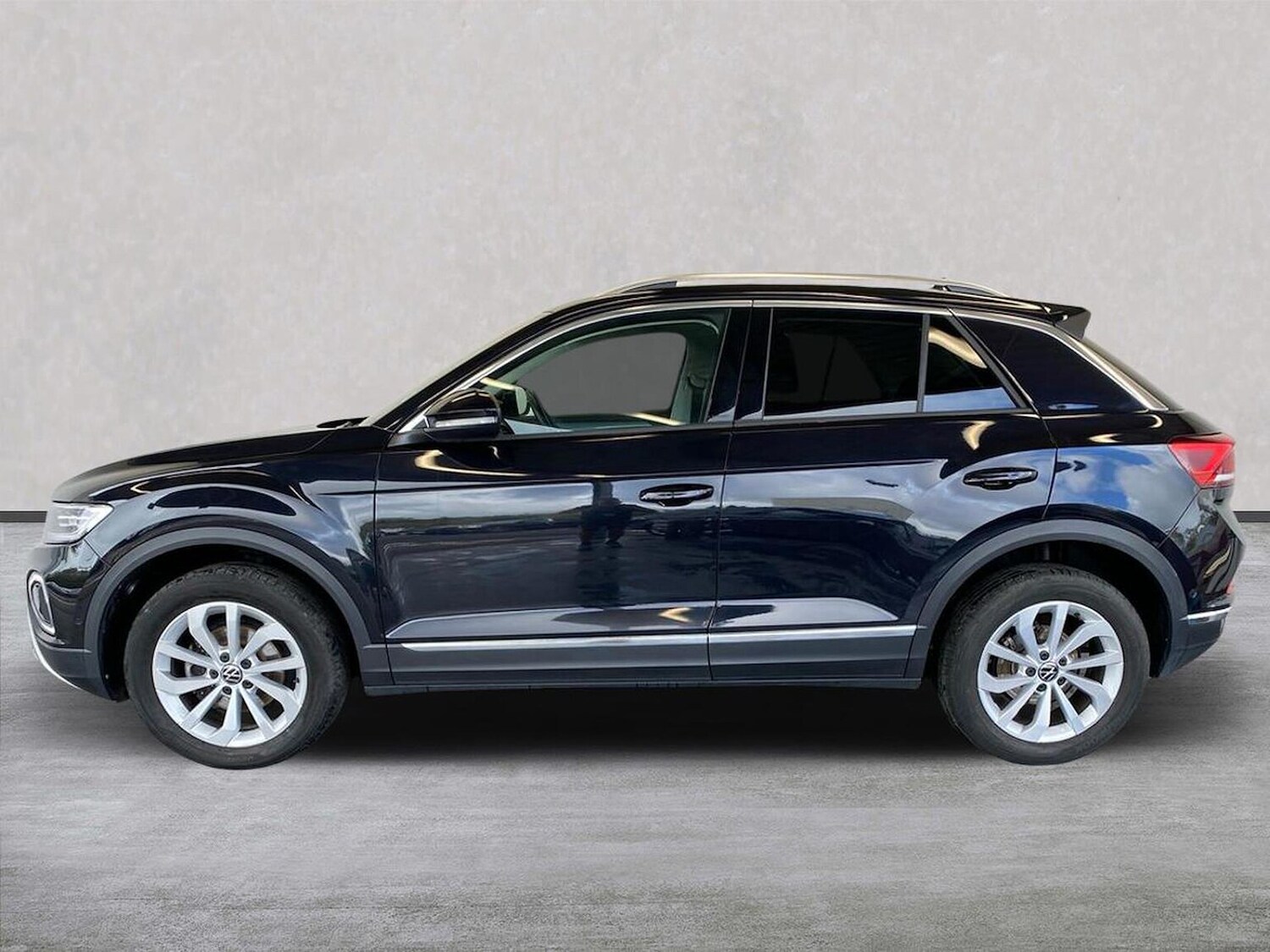 Used Volkswagen T-Roc 2024 for sale - 75994961: Photo 19