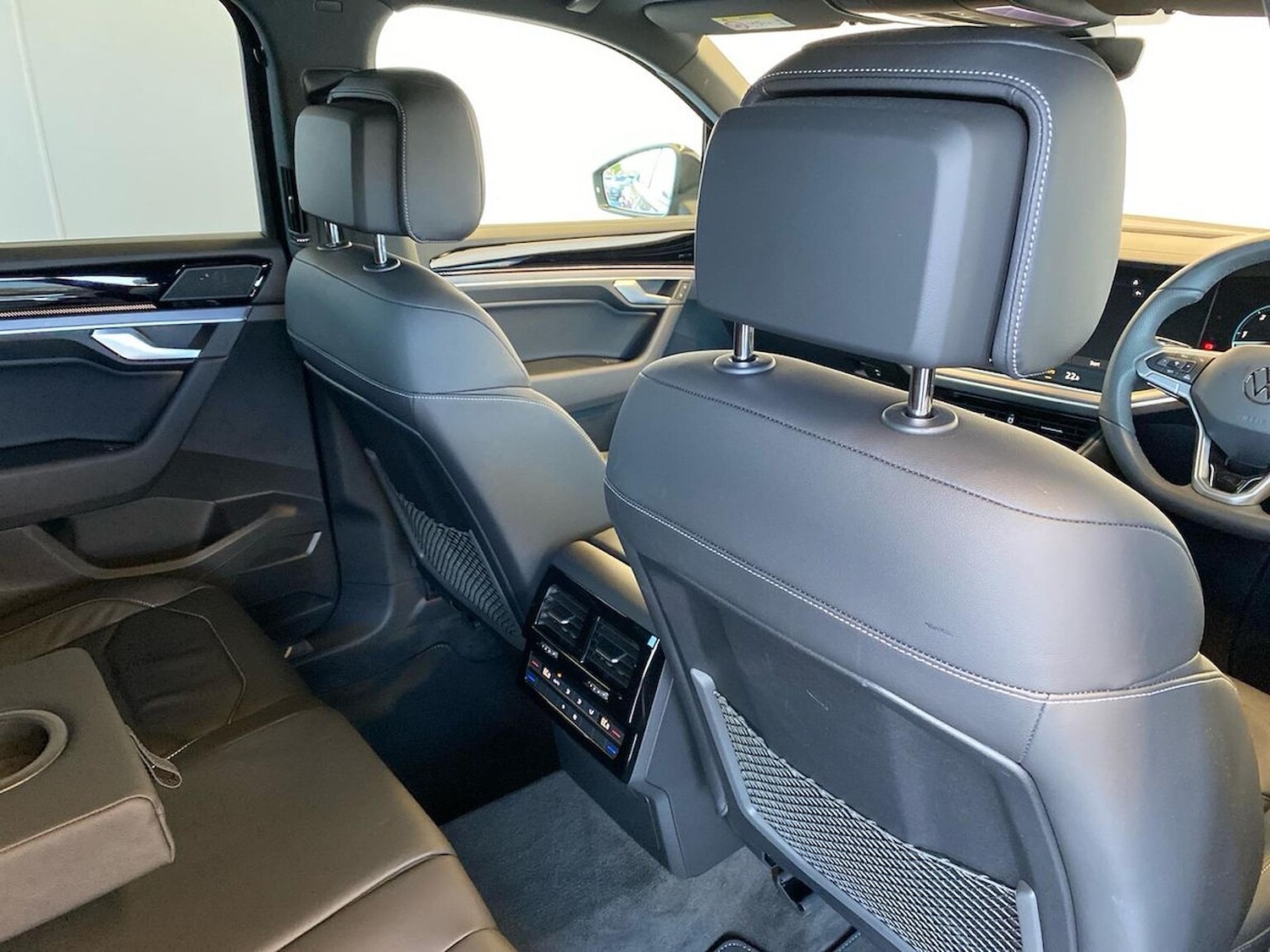 Used Volkswagen Touareg 2025 for sale - 76905077: Photo 22