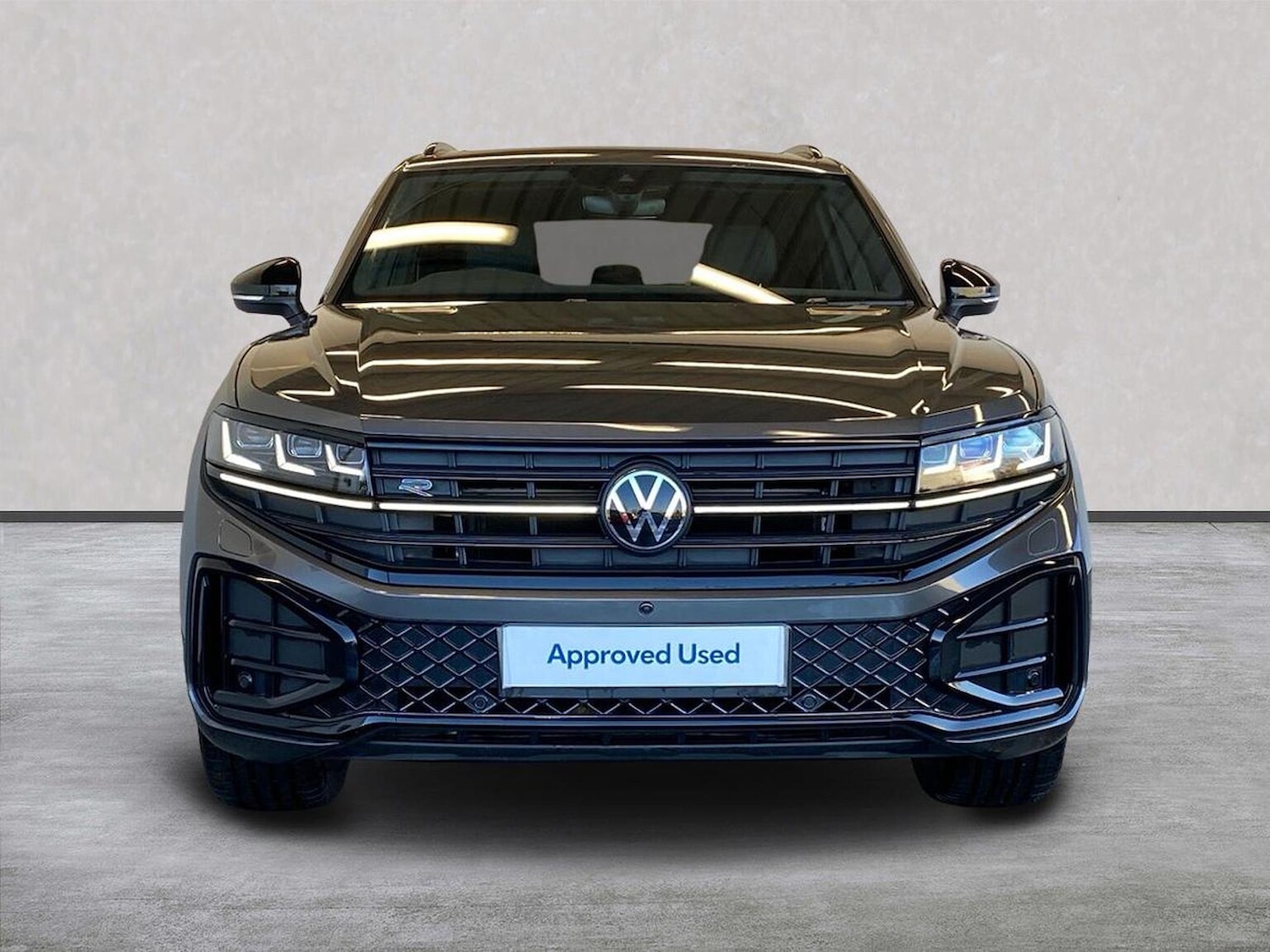 Used Volkswagen Touareg 2025 for sale - 76905077: Photo 5