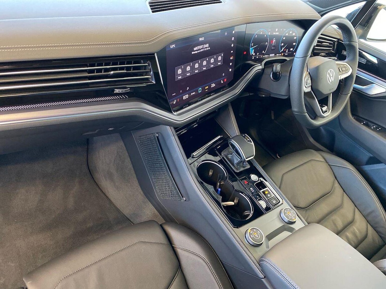 Used Volkswagen Touareg 2025 for sale - 76905077: Photo 7