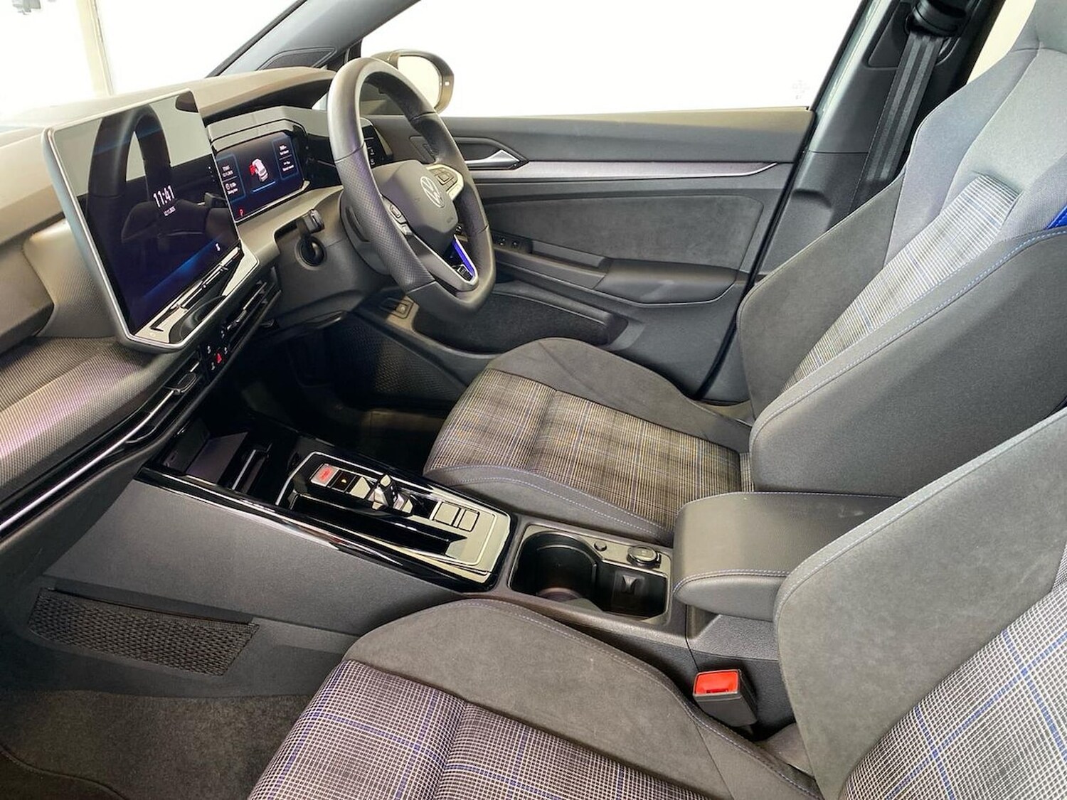 Used Volkswagen Golf 2025 for sale - 76699515: Photo 40