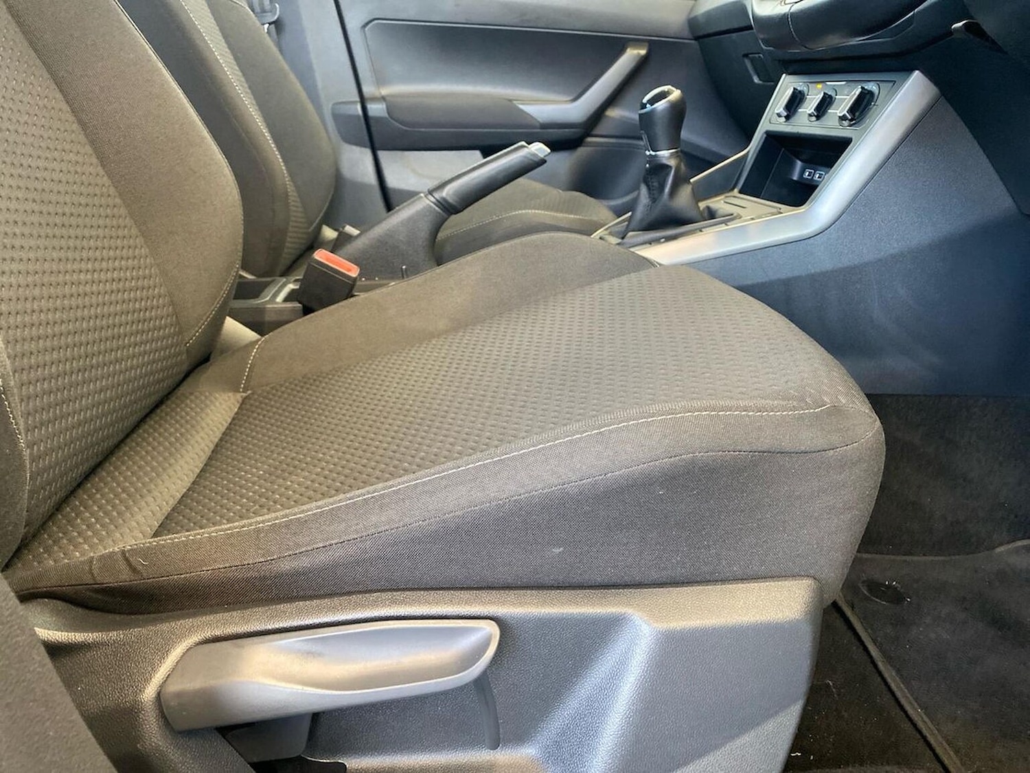 Used Volkswagen Polo 2018 for sale - 76970009: Photo 30