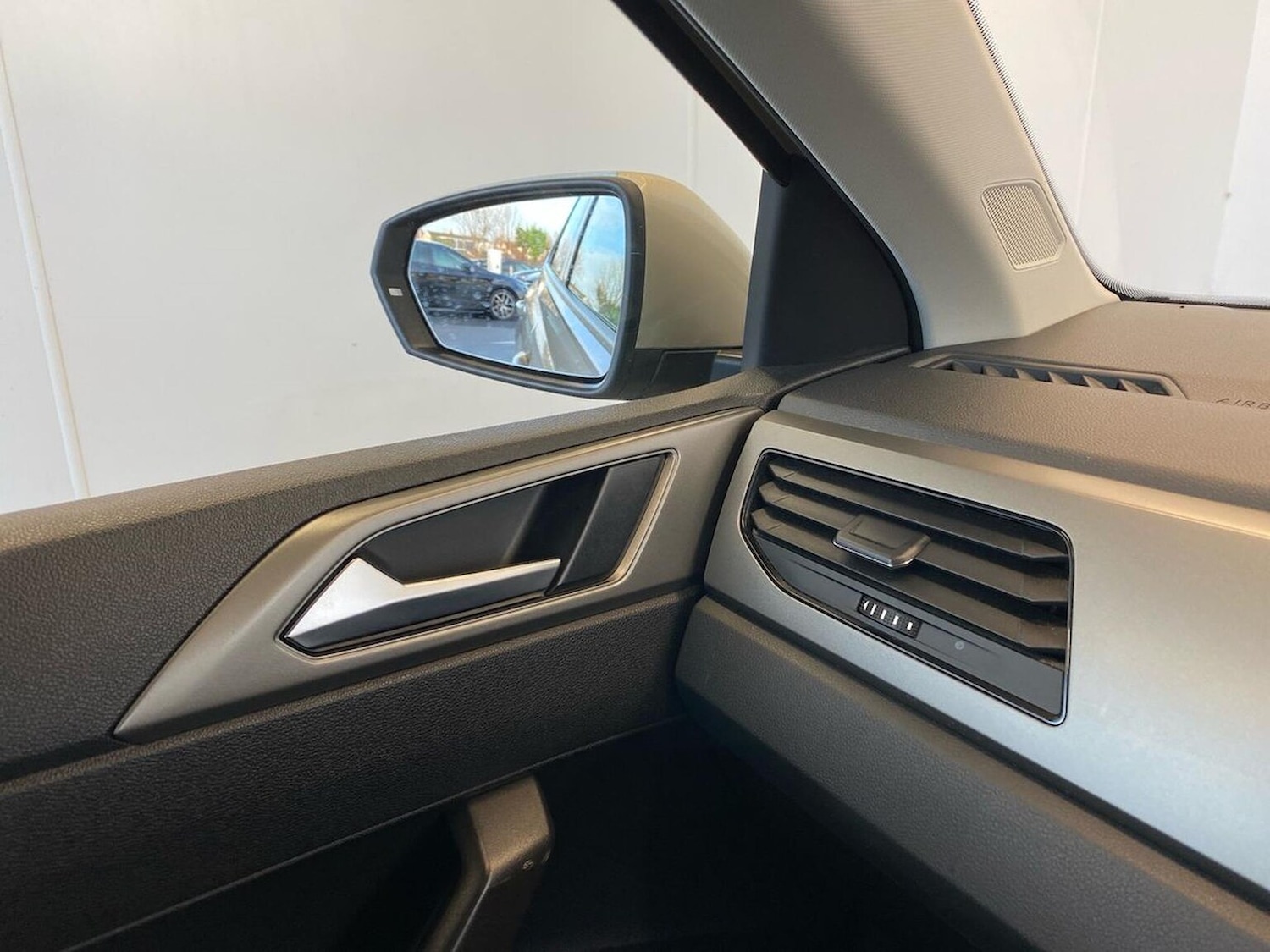 Used Volkswagen Polo 2018 for sale - 76970009: Photo 31