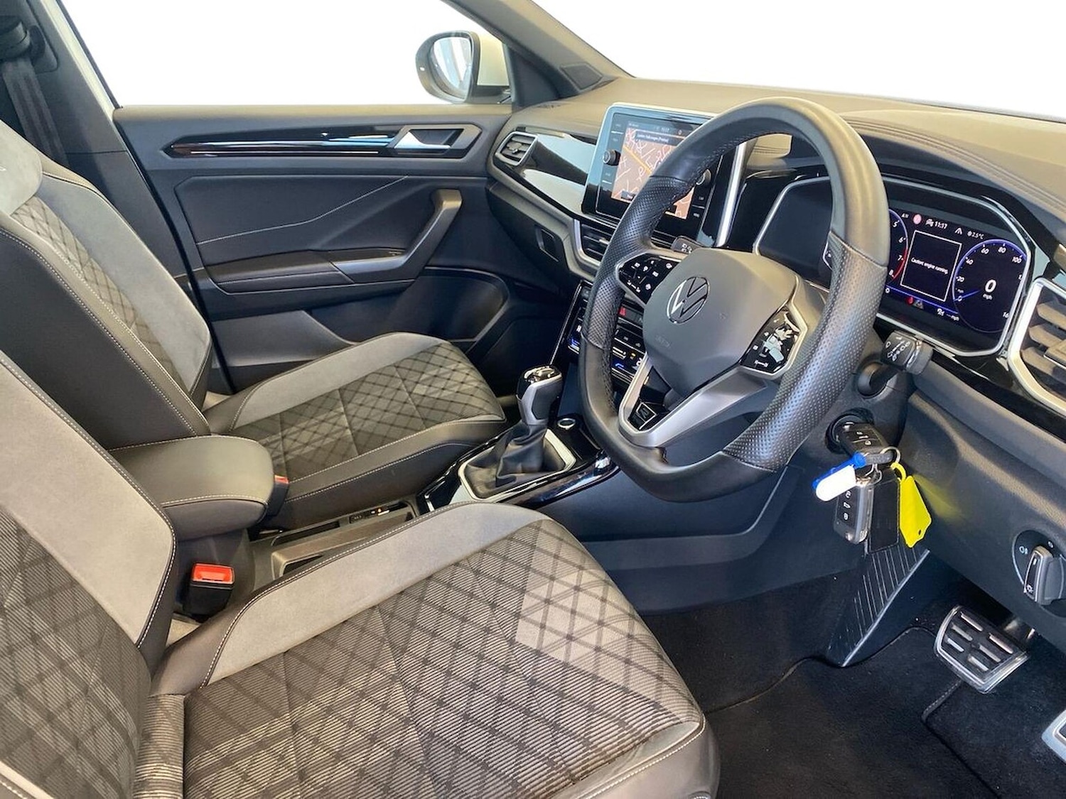 Used Volkswagen T-Roc 2022 for sale - 76681780: Photo 15