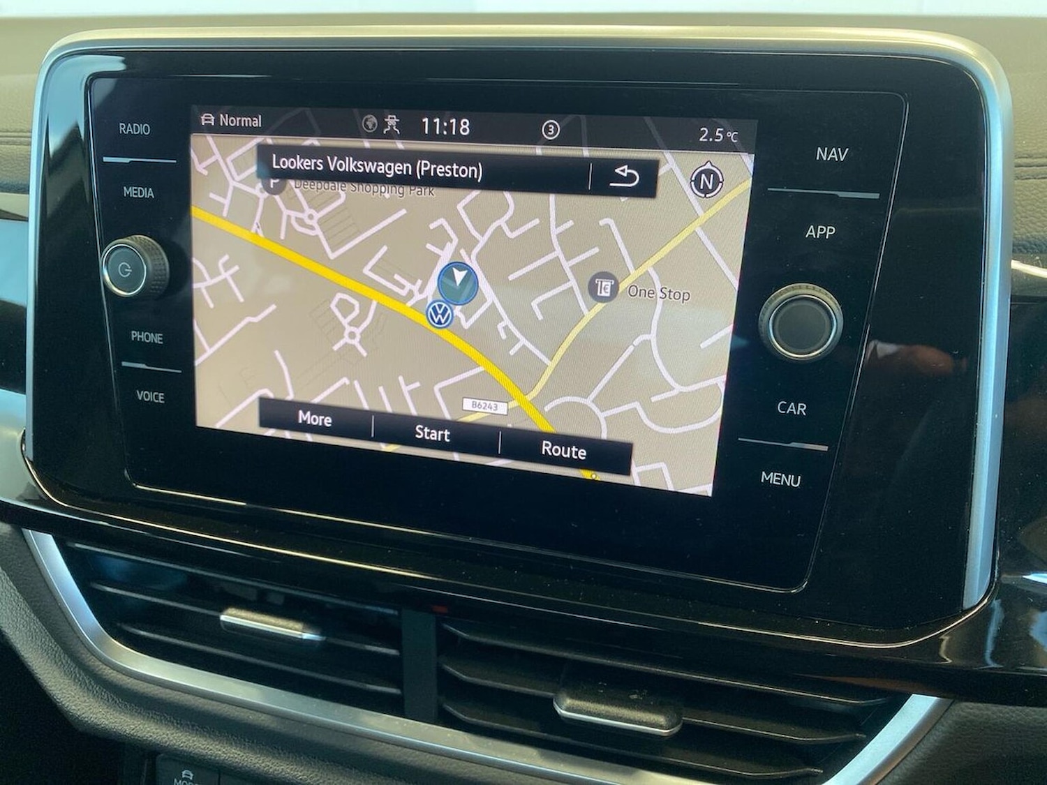 Used Volkswagen T-Roc 2022 for sale - 76681780: Photo 24