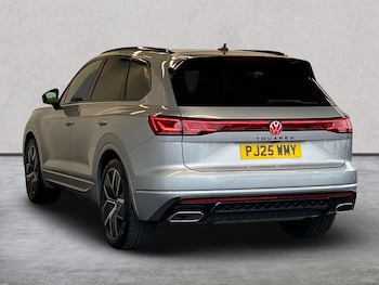 Used Volkswagen Touareg 2025 for sale - 75514750: Photo