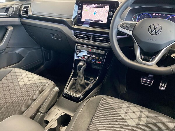Used Volkswagen T-Cross 2025 for sale - 76179024: Photo 12