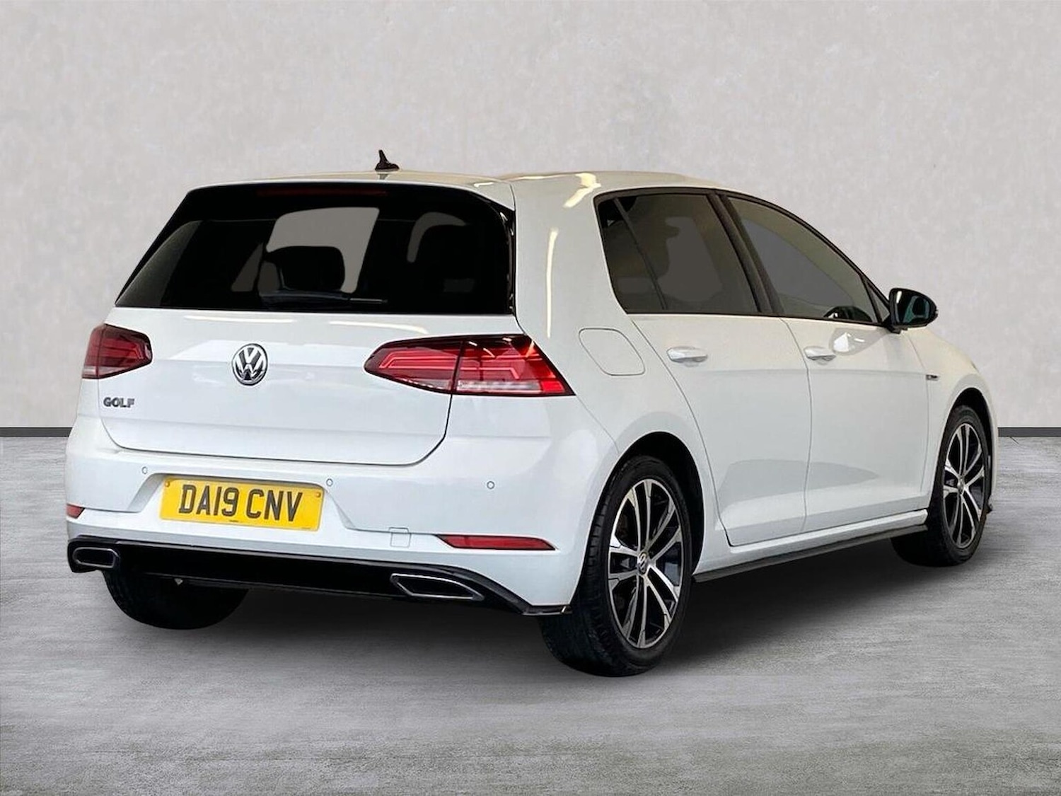 Used Volkswagen Golf 2019 for sale - 76571047: Photo 18