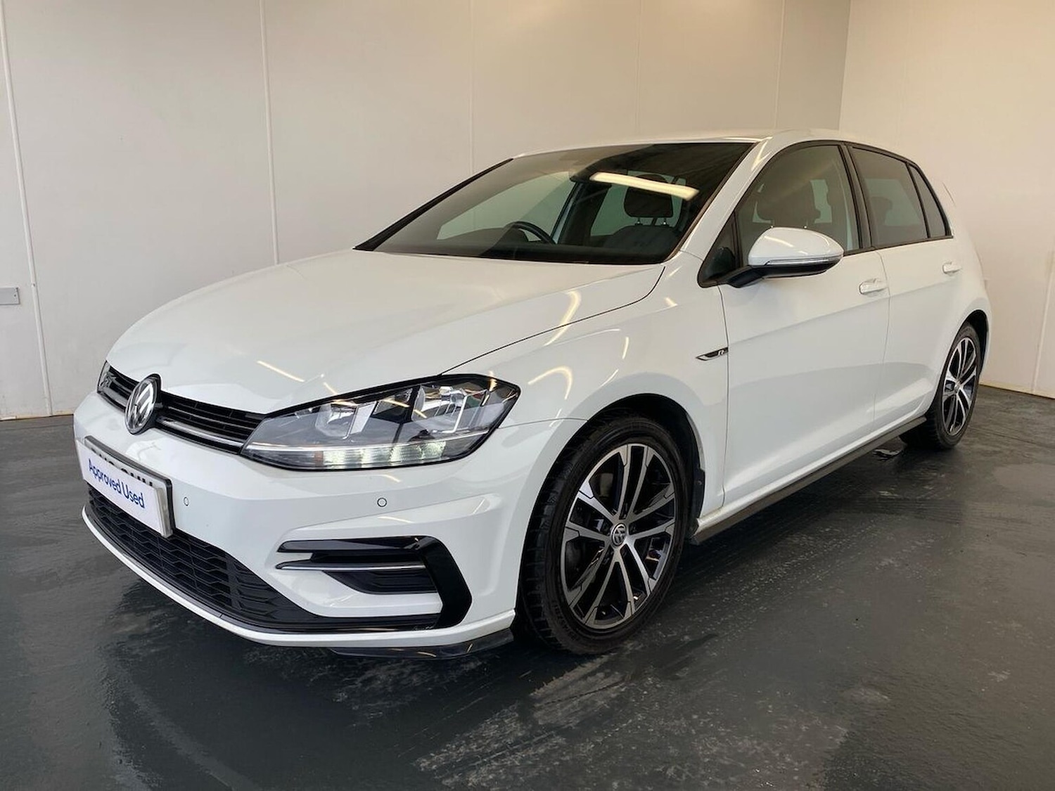 Used Volkswagen Golf 2019 for sale - 76571047: Photo 32