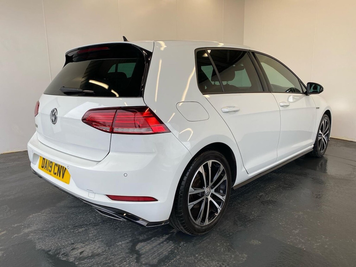 Used Volkswagen Golf 2019 for sale - 76571047: Photo 34