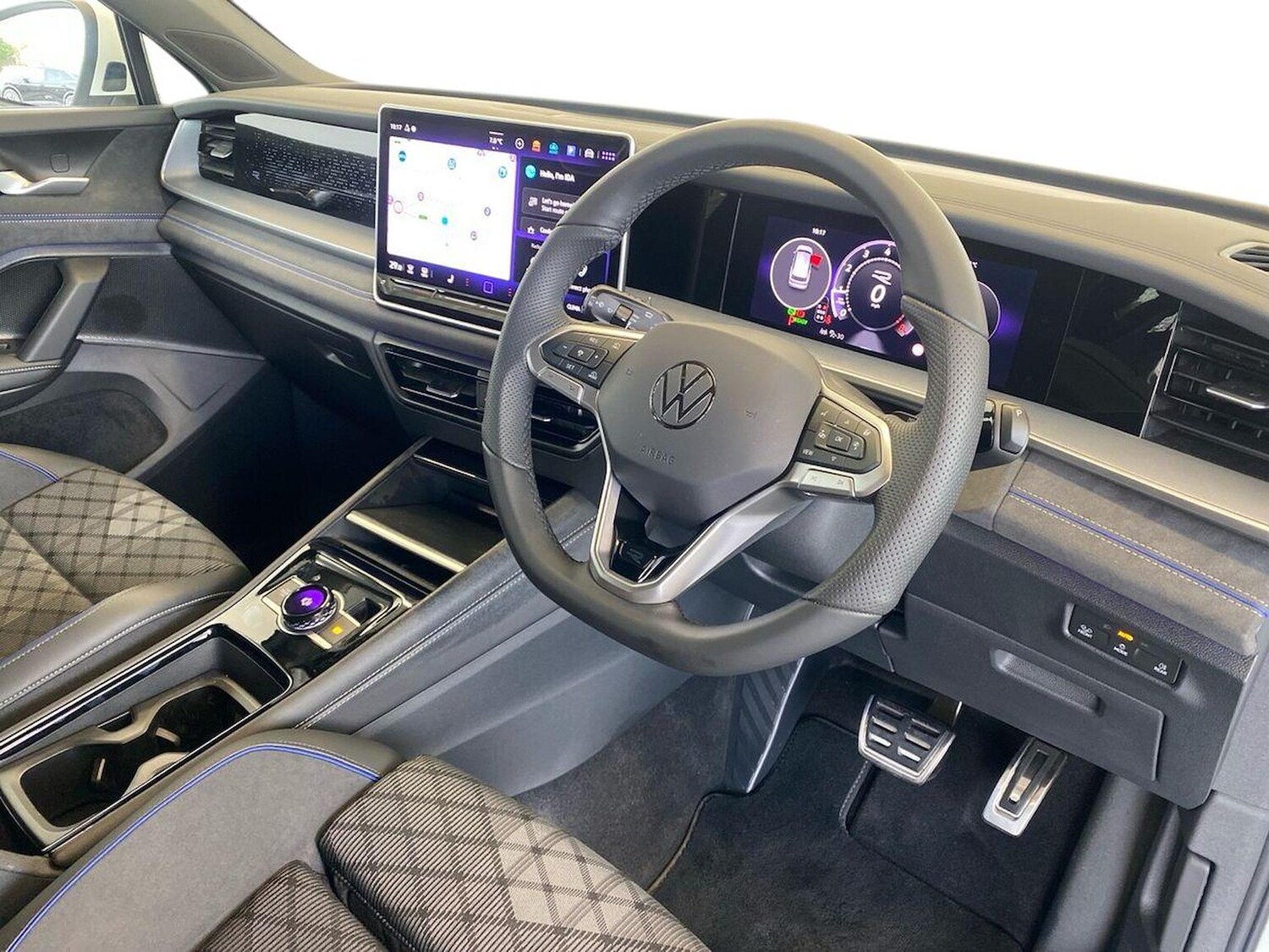 Used Volkswagen Touran 2026 for sale - 77963812: Photo 15