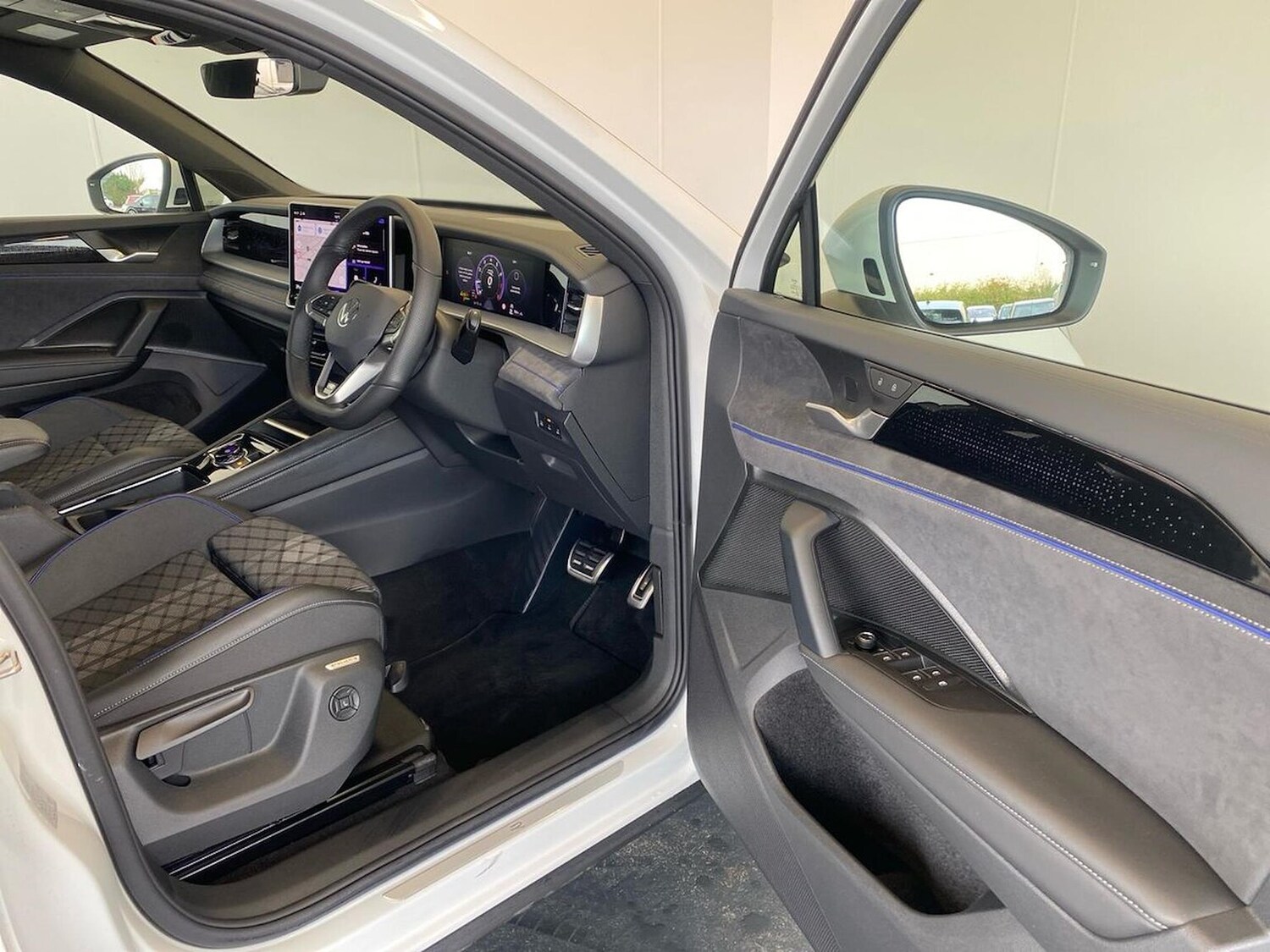 Used Volkswagen Touran 2026 for sale - 77963812: Photo 21