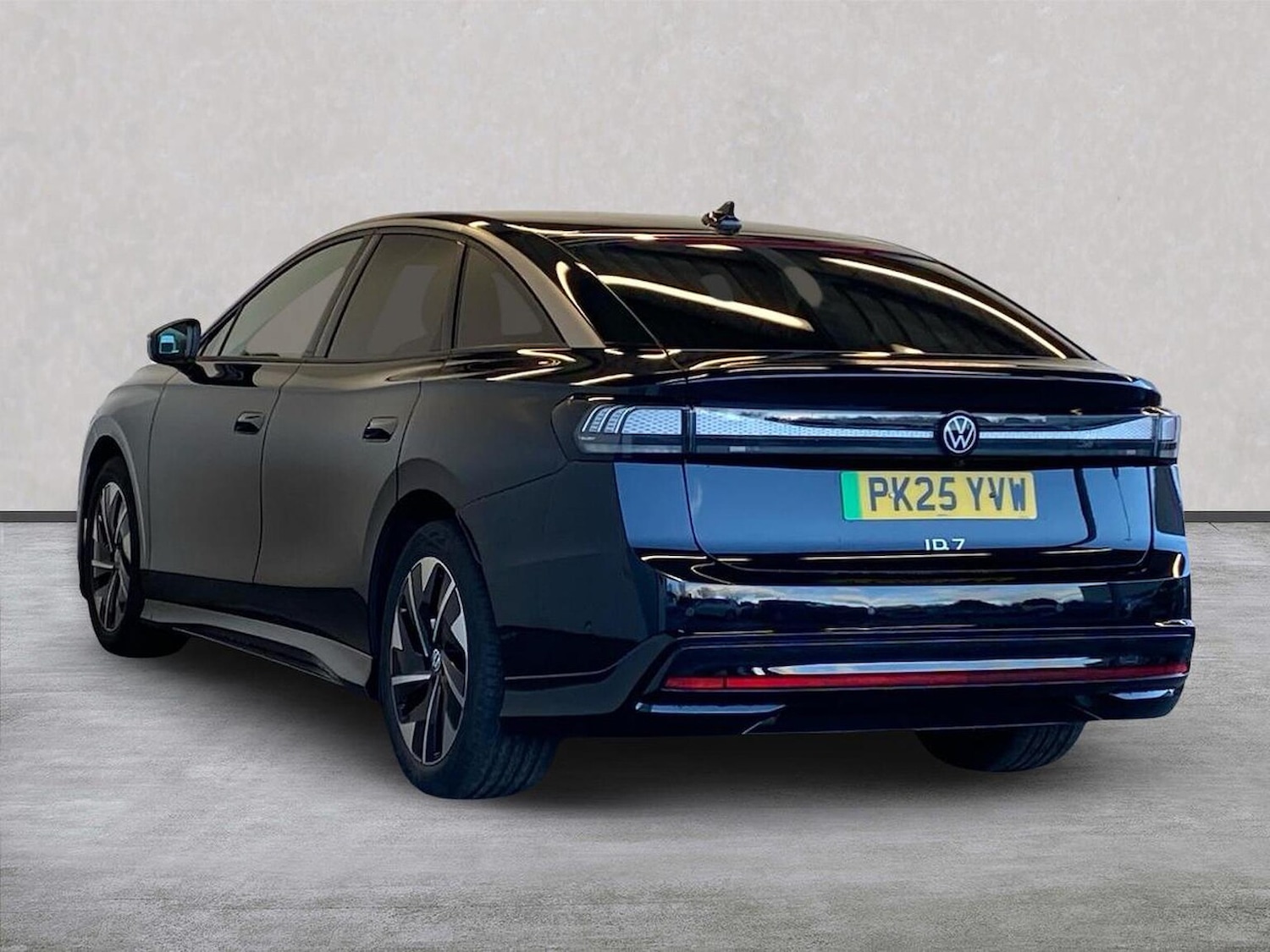 Used Volkswagen ID.7 2025 for sale - 76725910: Photo 2