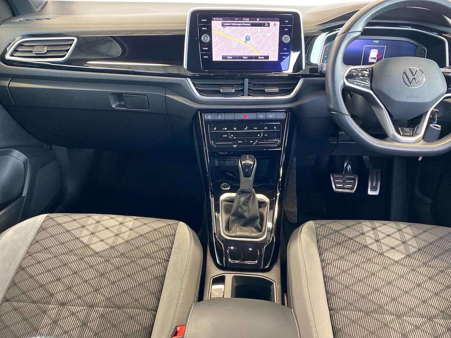 Used Volkswagen T-Roc 2022 for sale - 76794908: Photo 12