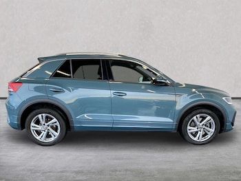 Used Volkswagen T-Roc 2022 for sale - 76794908: Photo