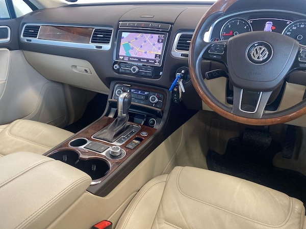 Used Volkswagen Touareg 2016 for sale - 76219219: Photo 13