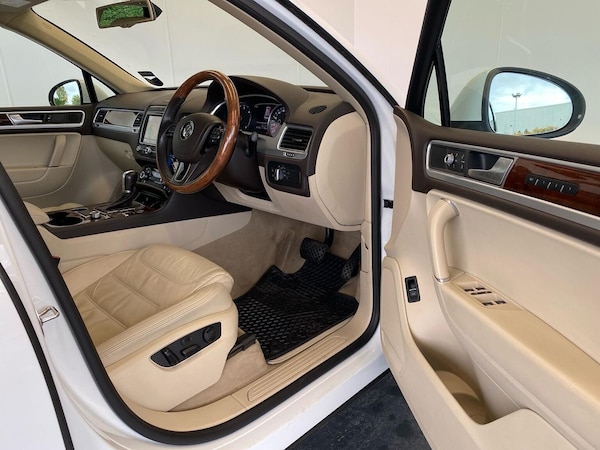 Used Volkswagen Touareg 2016 for sale - 76219219: Photo 21