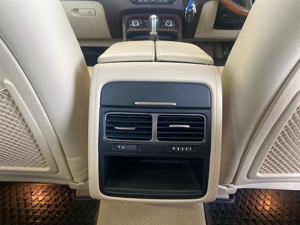 Used Volkswagen Touareg 2016 for sale - 76219219: Photo 26