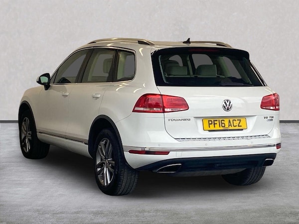 Used Volkswagen Touareg 2016 for sale - 76219219: Photo 2