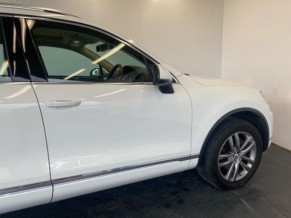 Used Volkswagen Touareg 2016 for sale - 76219219: Photo 37