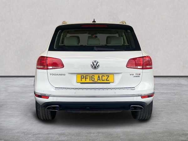 Used Volkswagen Touareg 2016 for sale - 76219219: Photo 4