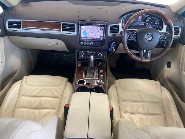 Used Volkswagen Touareg 2016 for sale - 76219219: Photo 8