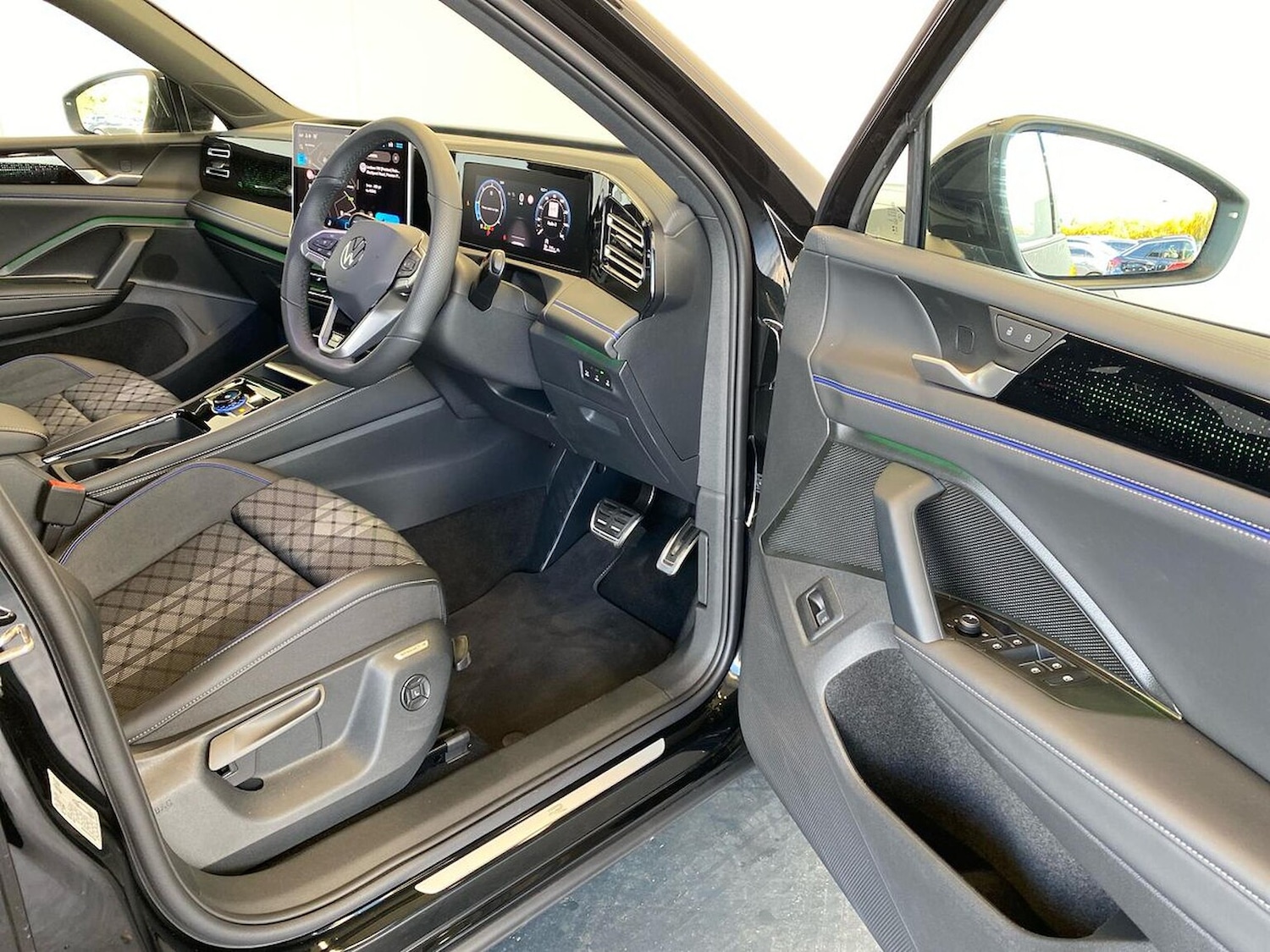 Used Volkswagen Tiguan 2025 for sale - 76177601: Photo 21