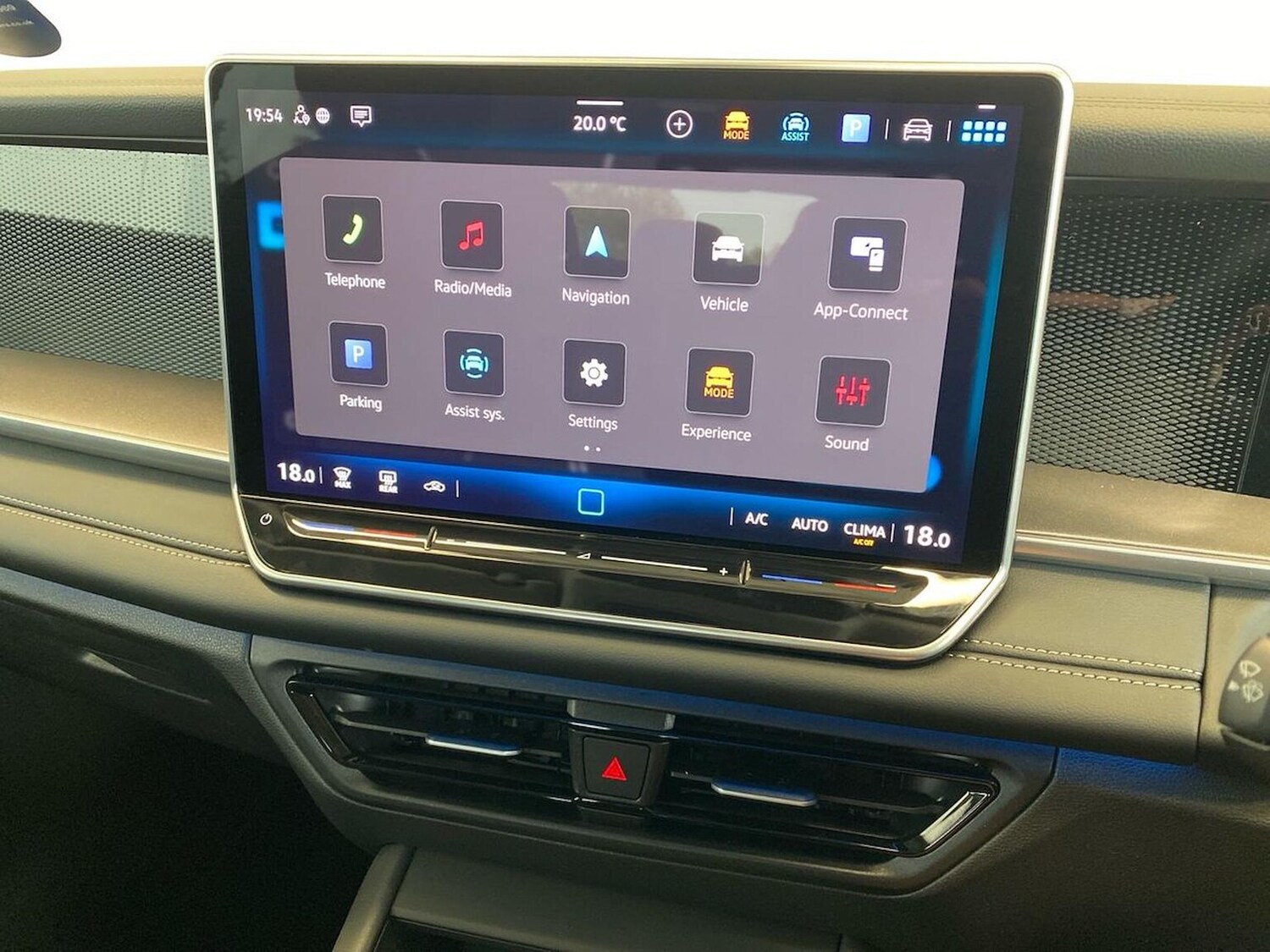 Used Volkswagen Touran 2025 for sale - 77488791: Photo 11