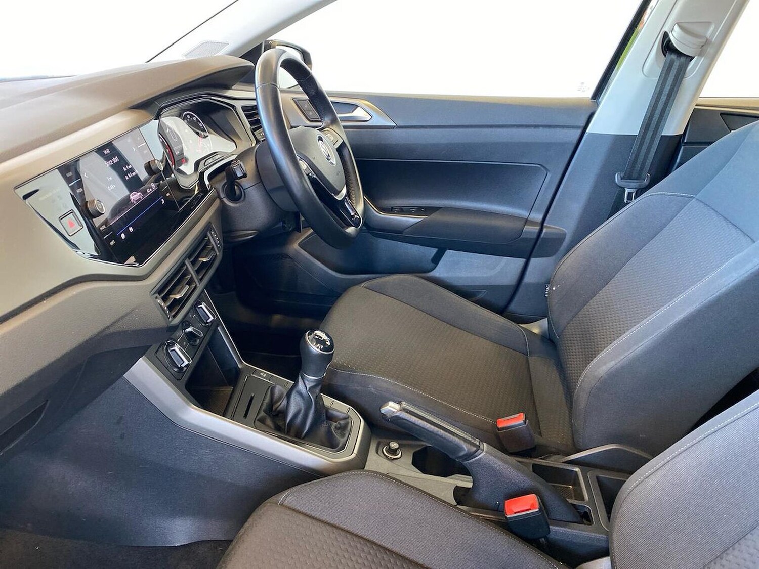 Used Volkswagen Polo 2020 for sale - 76065660: Photo 40
