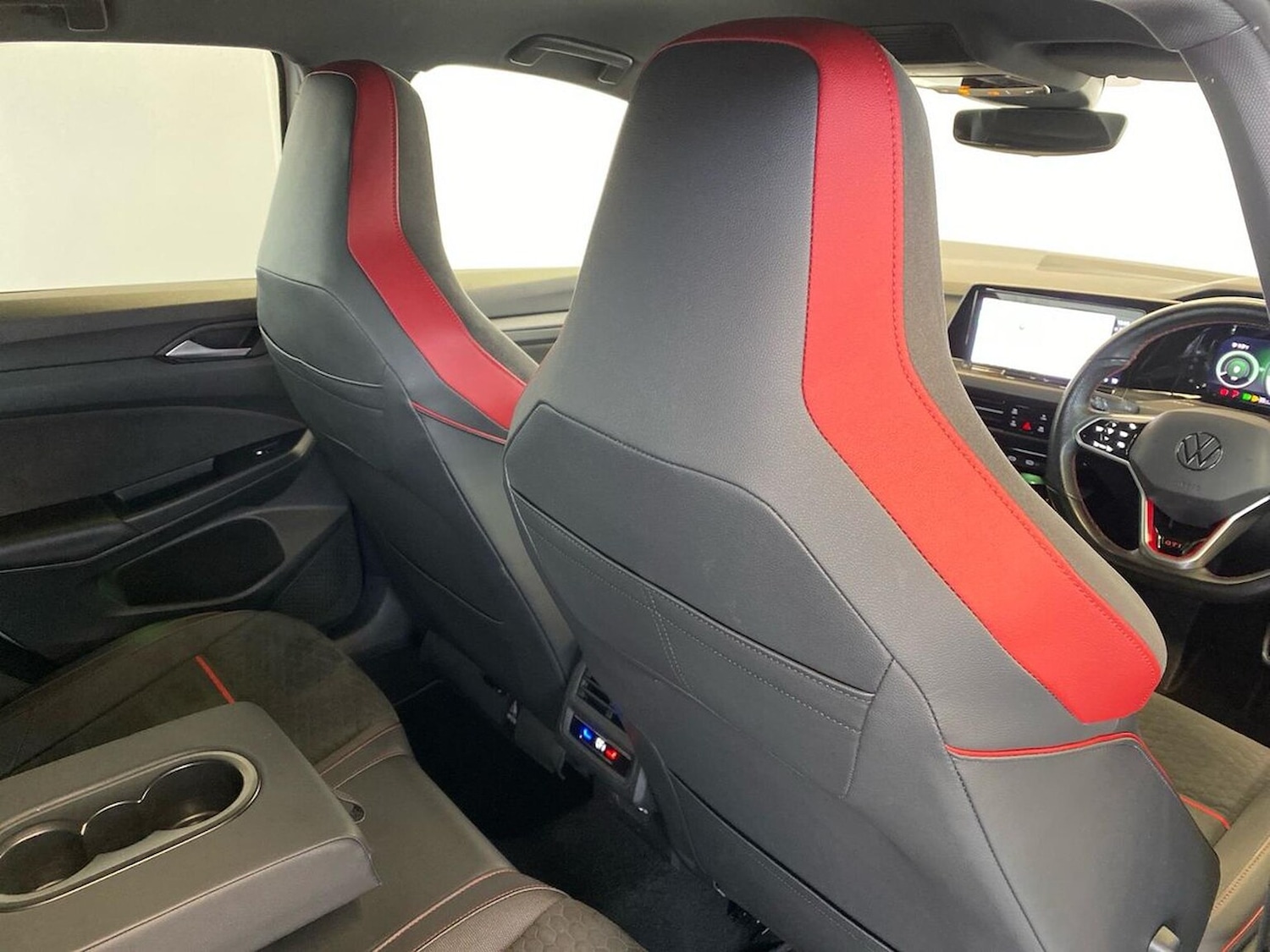 Used Volkswagen Golf 2023 for sale - 77946114: Photo 22