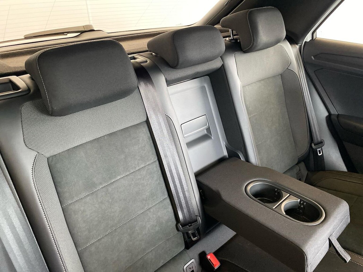 Used Volkswagen T-Roc 2025 for sale - 76174227: Photo 15