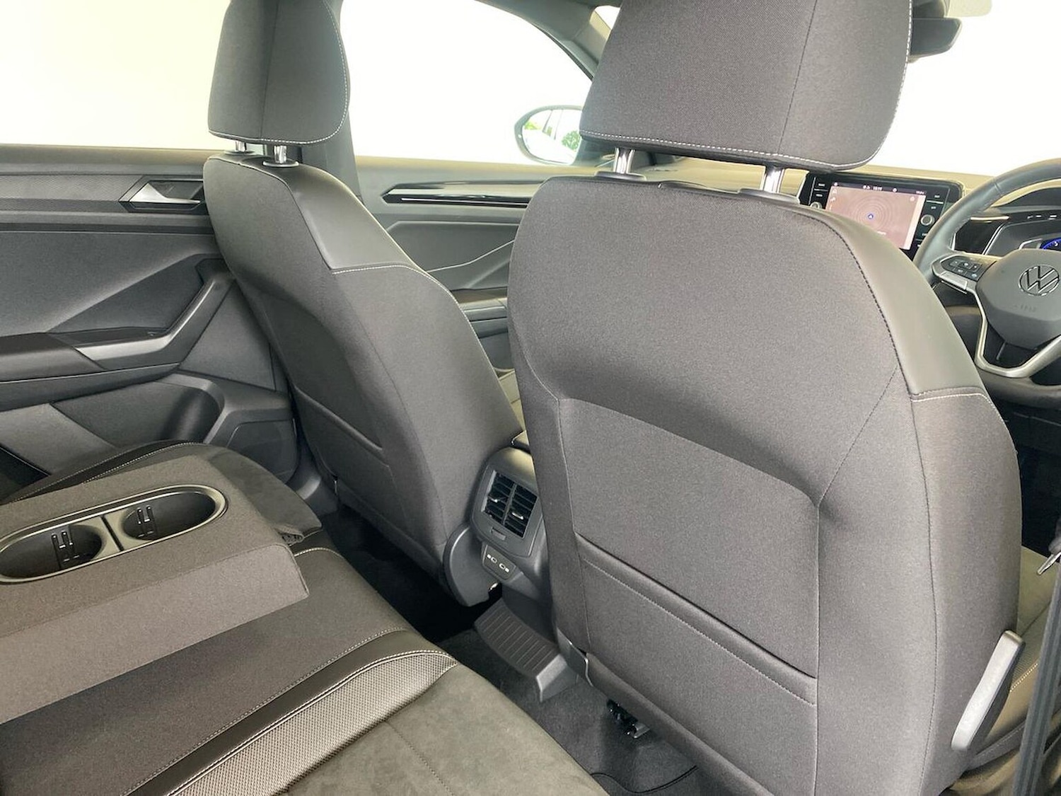 Used Volkswagen T-Roc 2025 for sale - 76174227: Photo 21