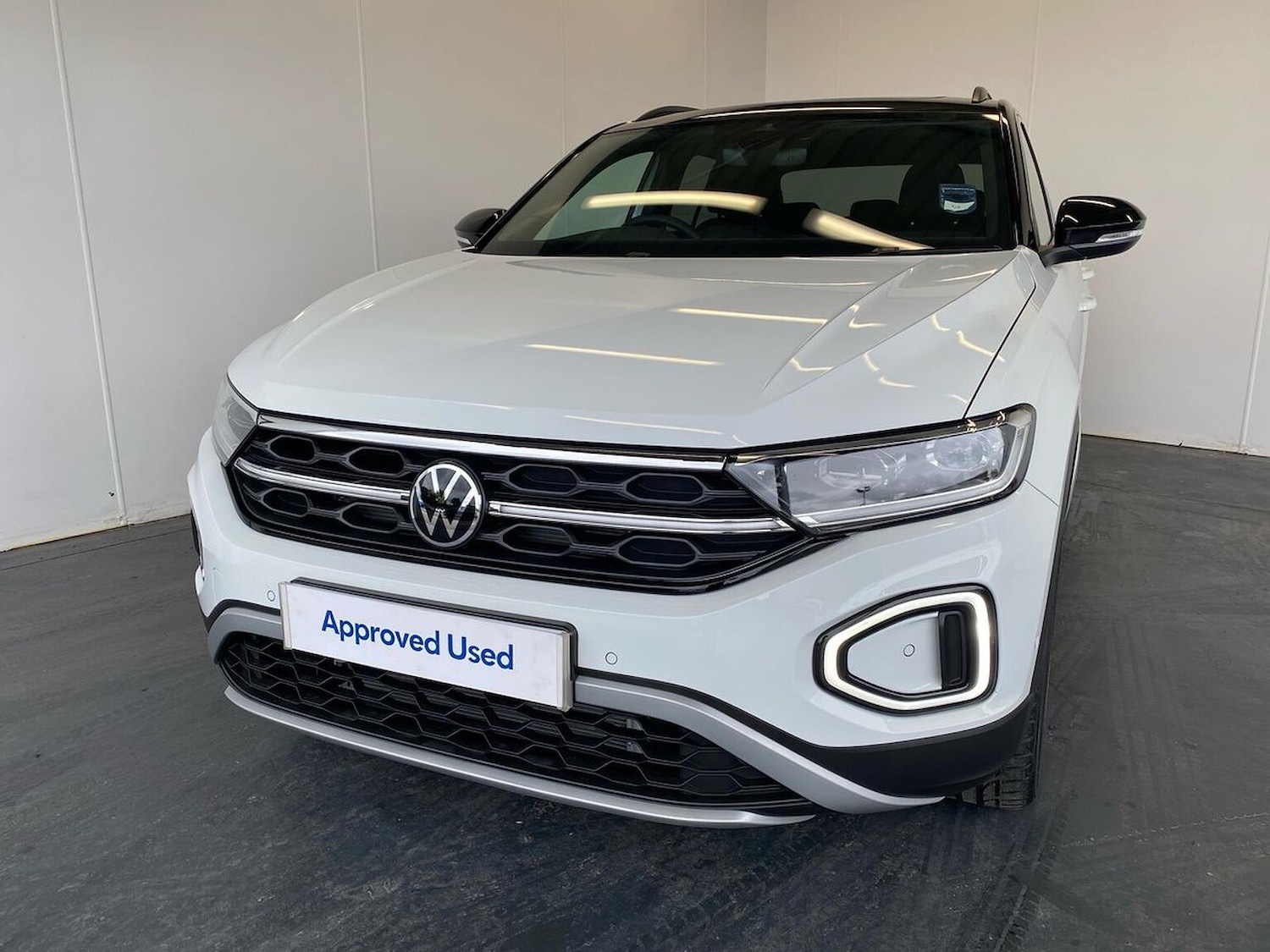 Used Volkswagen T-Roc 2025 for sale - 76174227: Photo 32