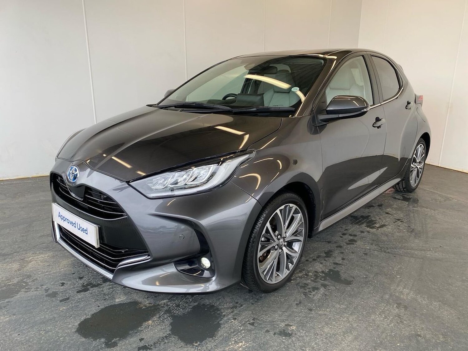 Used Toyota Yaris 2023 for sale - 78194933: Photo 34