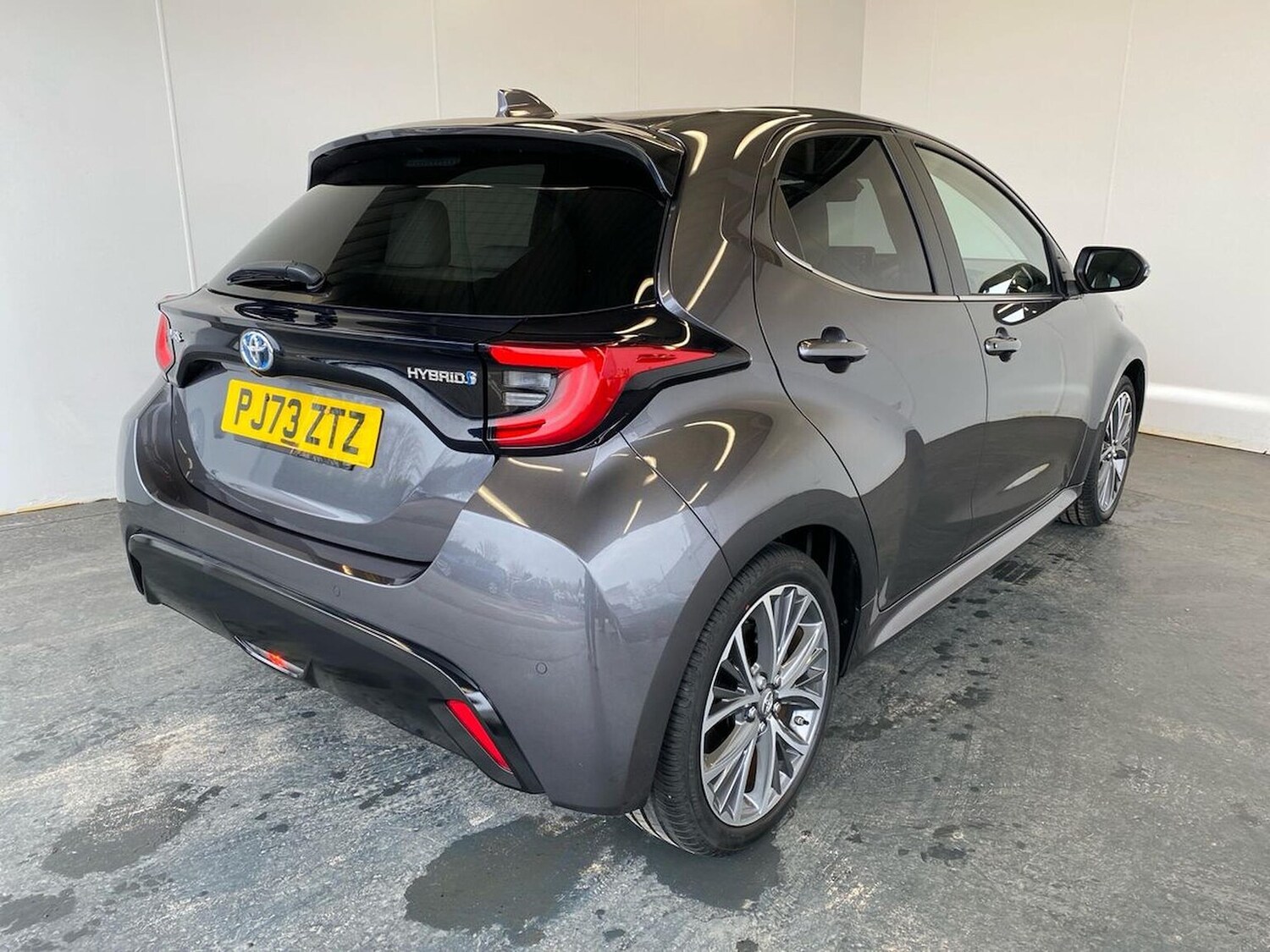 Used Toyota Yaris 2023 for sale - 78194933: Photo 36