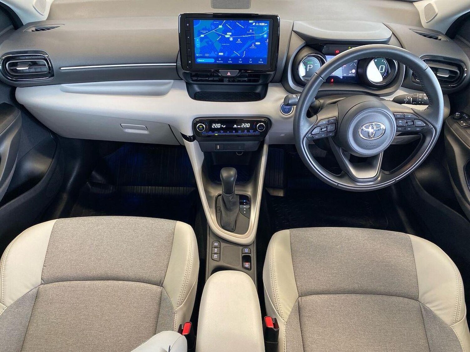 Used Toyota Yaris 2023 for sale - 78194933: Photo 8