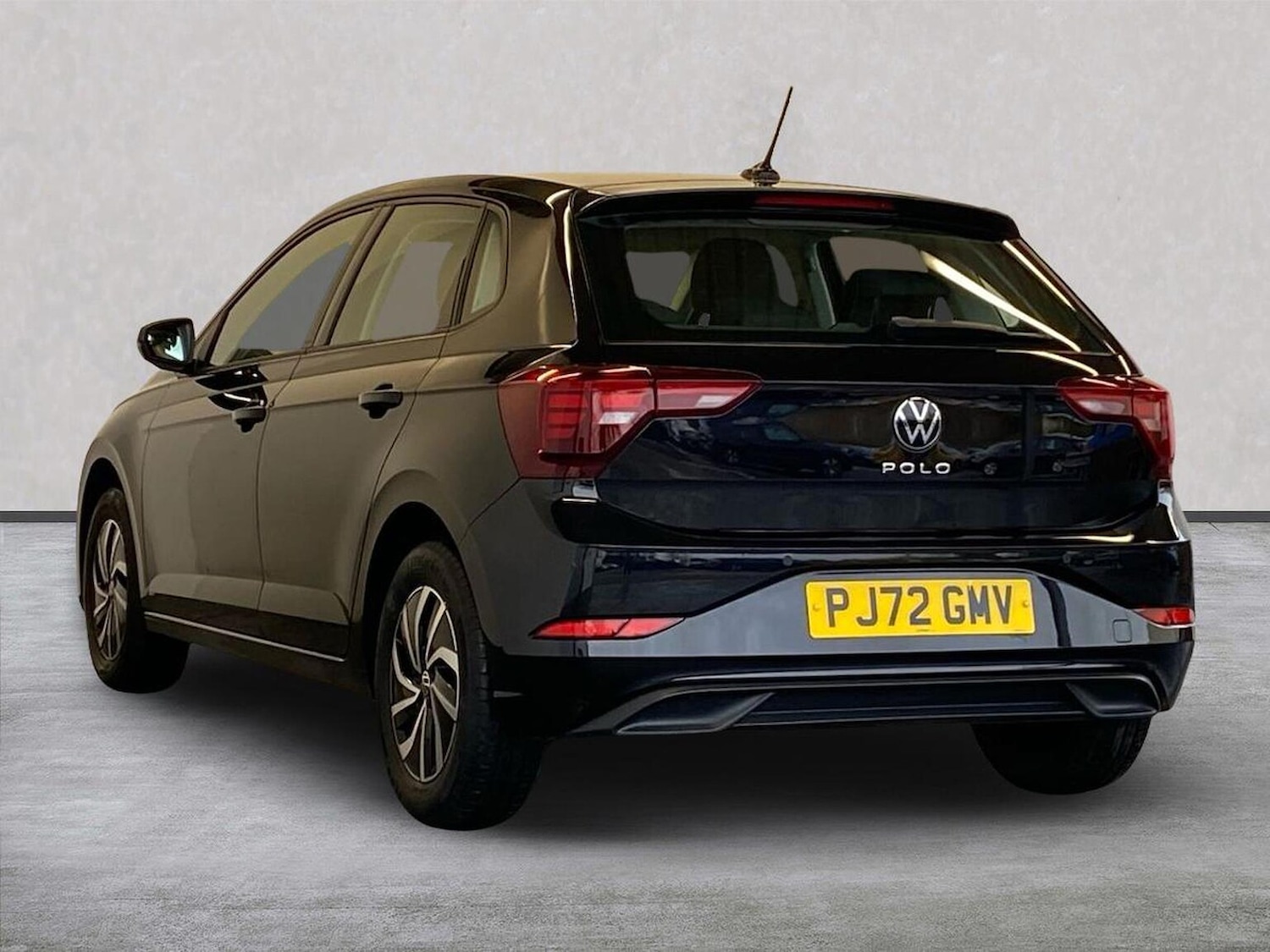 Used Volkswagen Polo 2022 for sale - 76720268: Photo 2