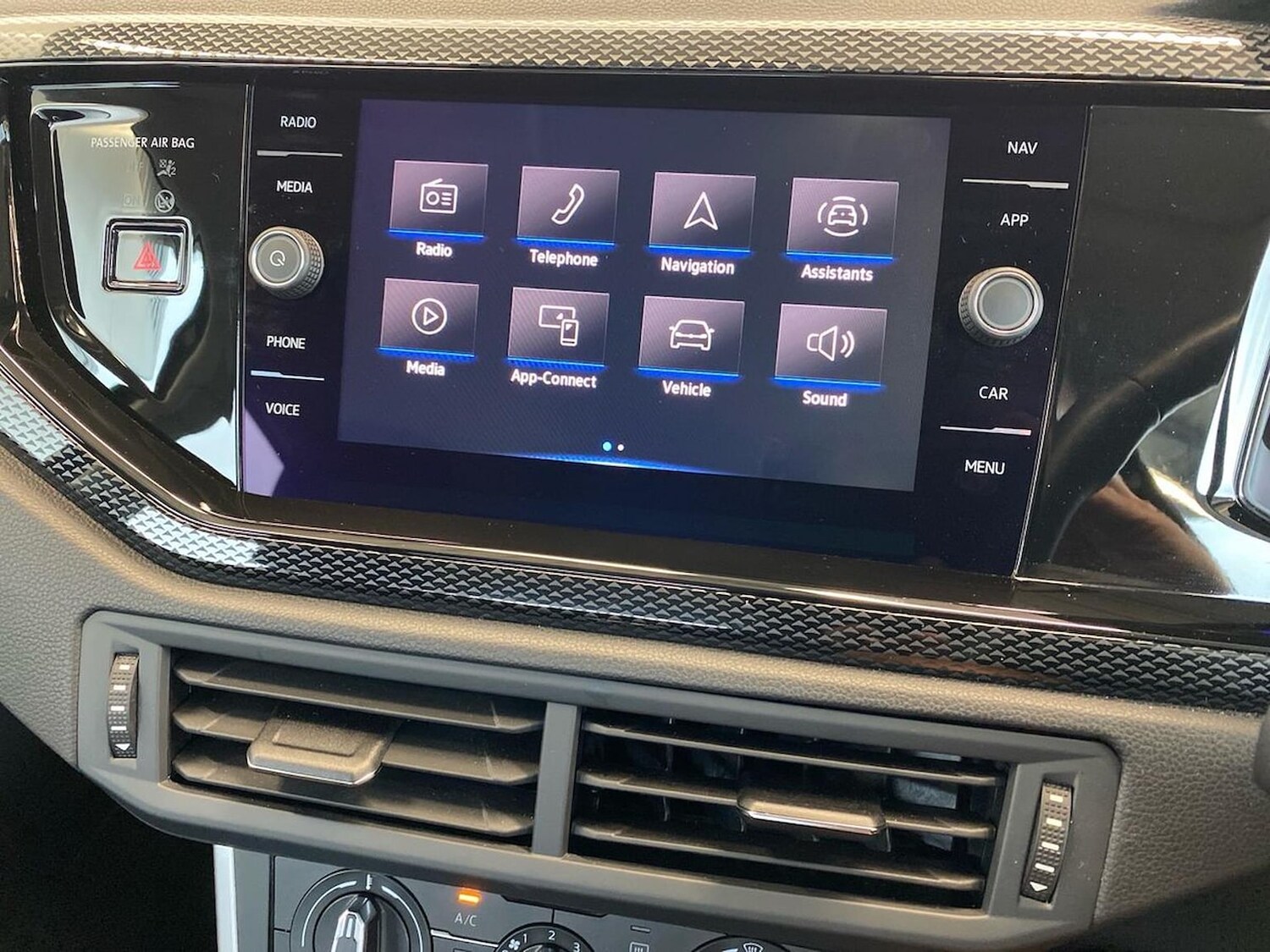 Used Volkswagen Polo 2024 for sale - 76225089: Photo 25