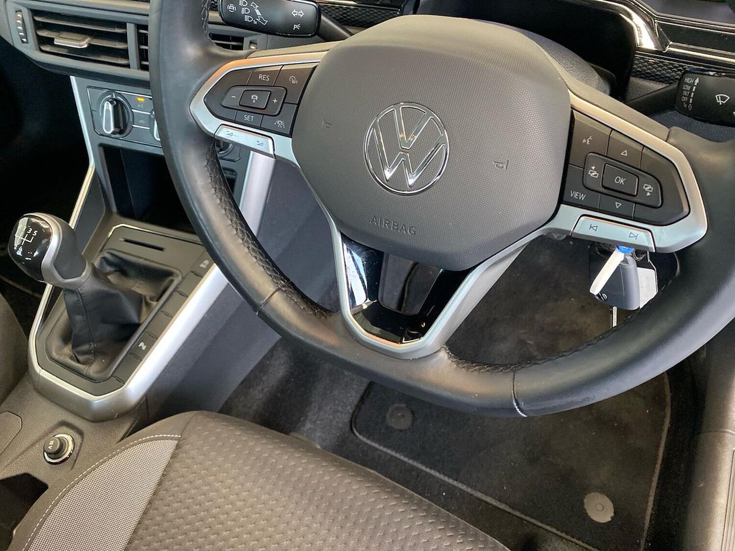 Used Volkswagen Polo 2024 for sale - 76225089: Photo 27