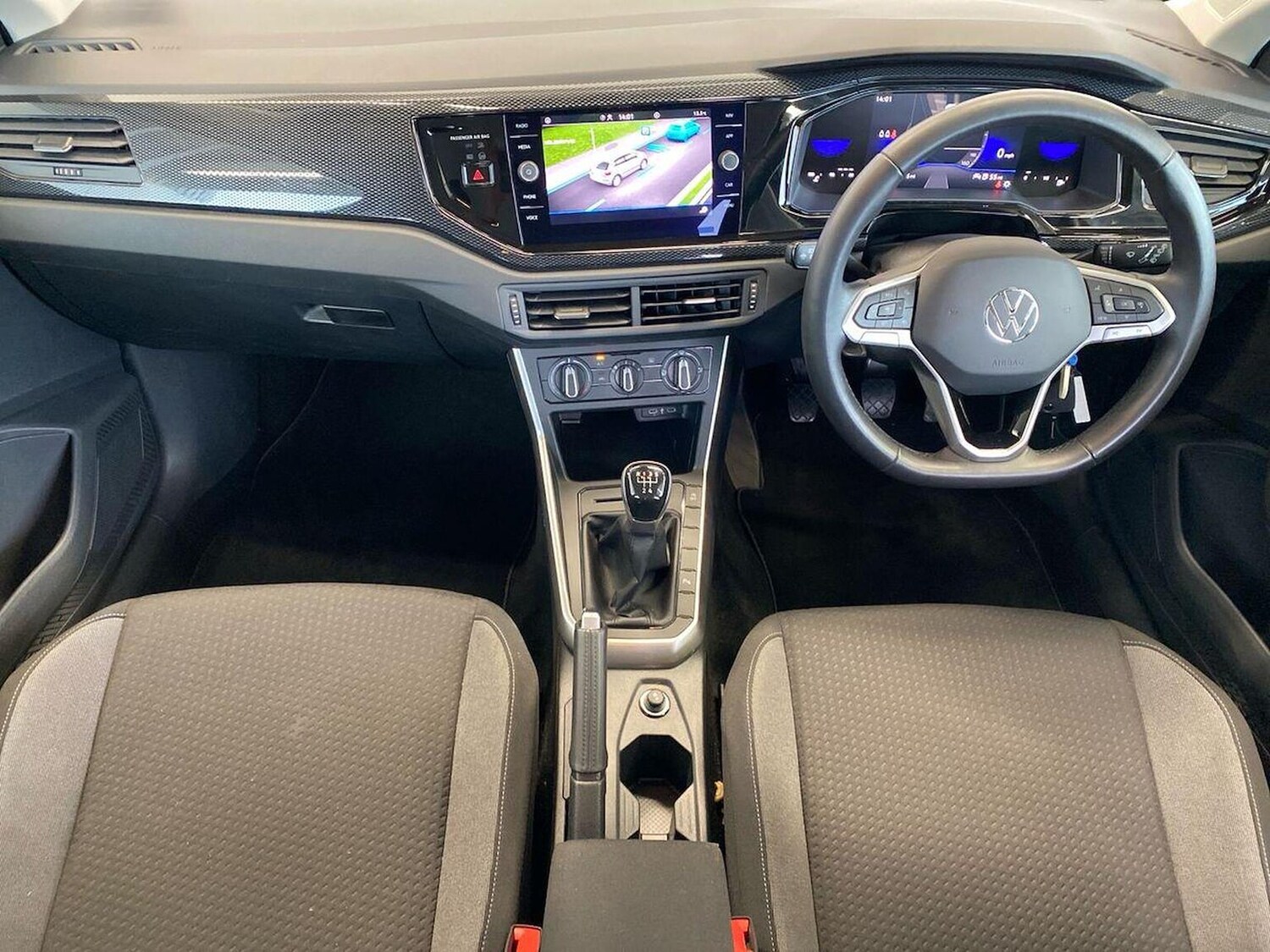 Used Volkswagen Polo 2024 for sale - 76225089: Photo 8