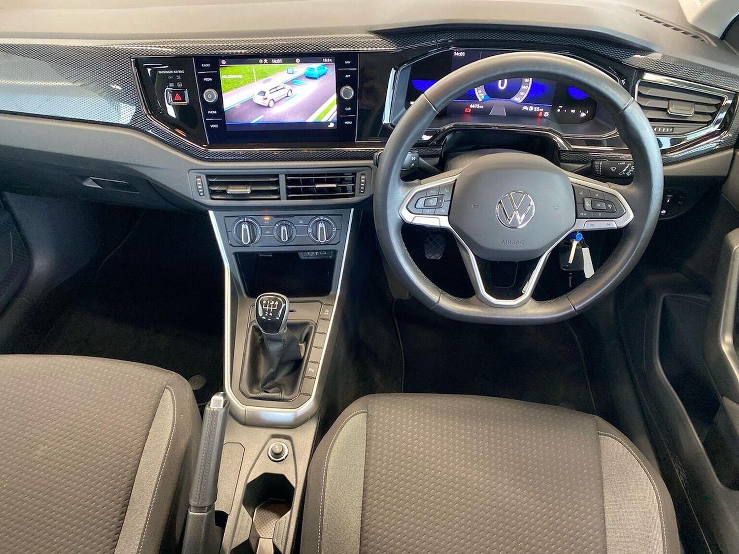 Used Volkswagen Polo 2024 for sale - 76225089: Photo 9