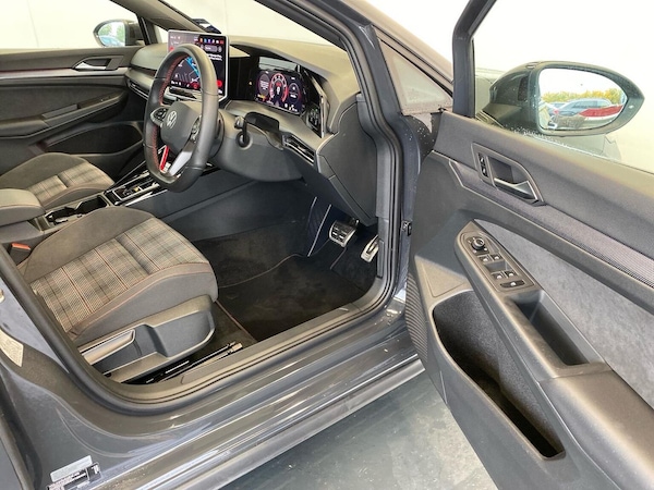 Used Volkswagen Golf 2025 for sale - 76225088: Photo 21