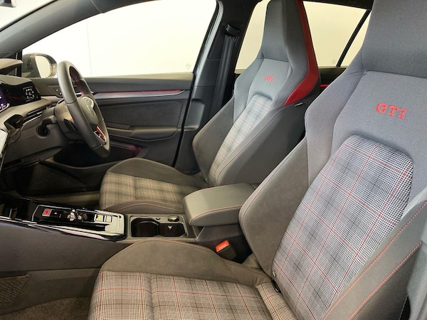 Used Volkswagen Golf 2025 for sale - 76225088: Photo 39