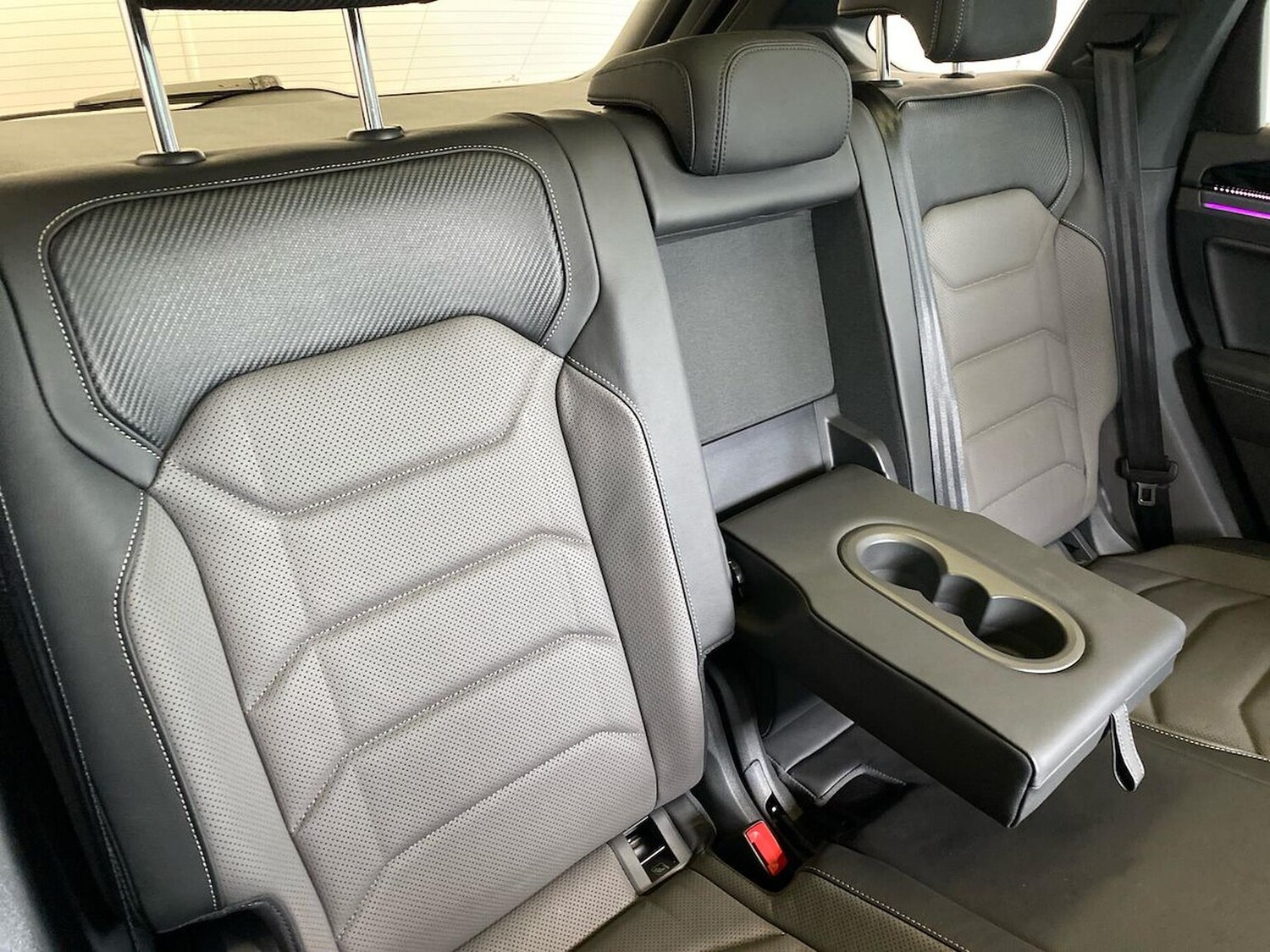 Used Volkswagen Touareg 2025 for sale - 76127170: Photo 16
