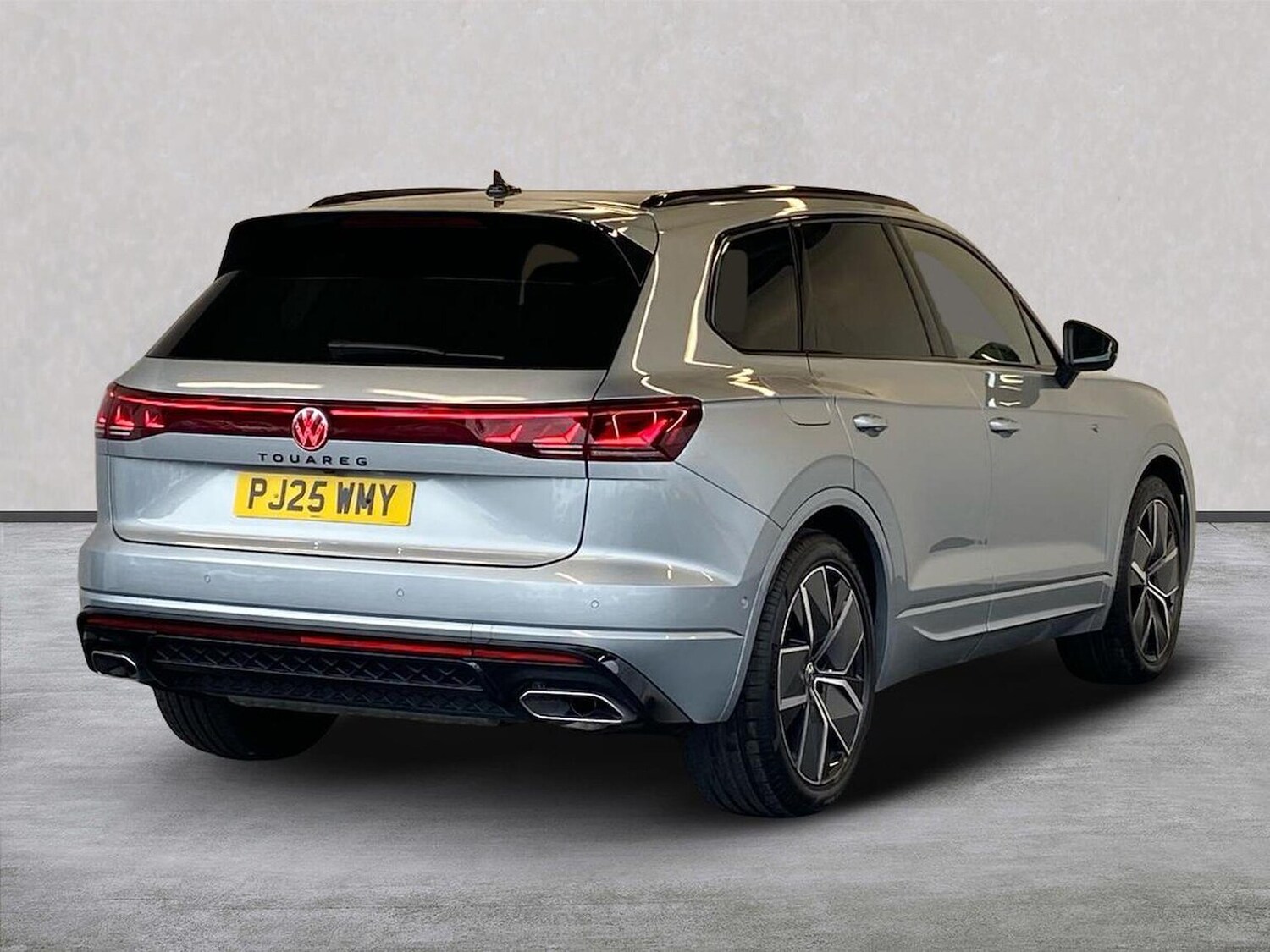 Used Volkswagen Touareg 2025 for sale - 76127170: Photo 18